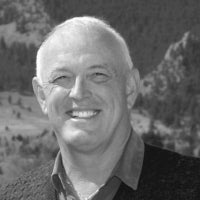 Headshot of Mark Retzloff